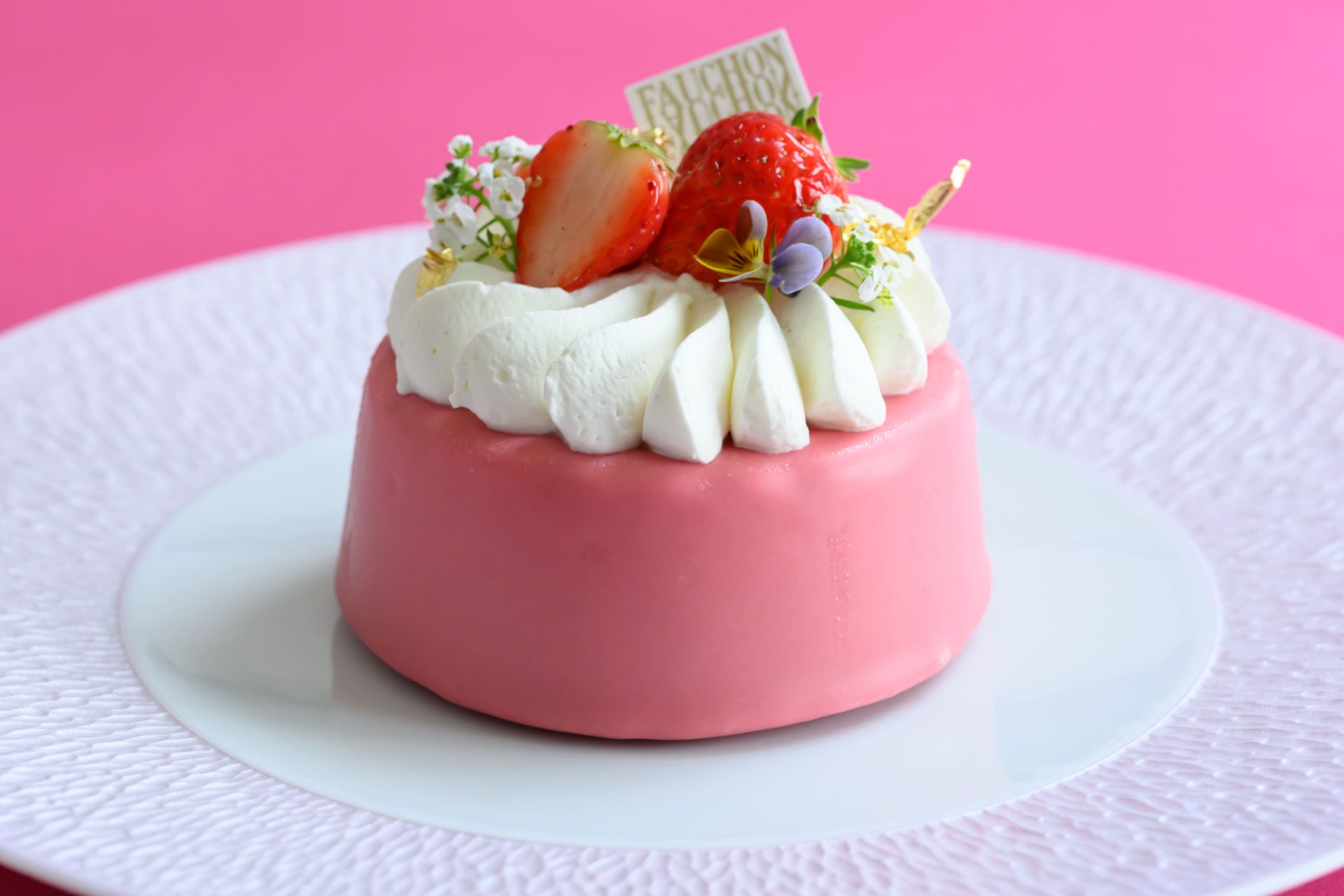 【Champagne & Cake Celebration Dinner】Anniversary Plan (Includes Breakfast and Dinner)