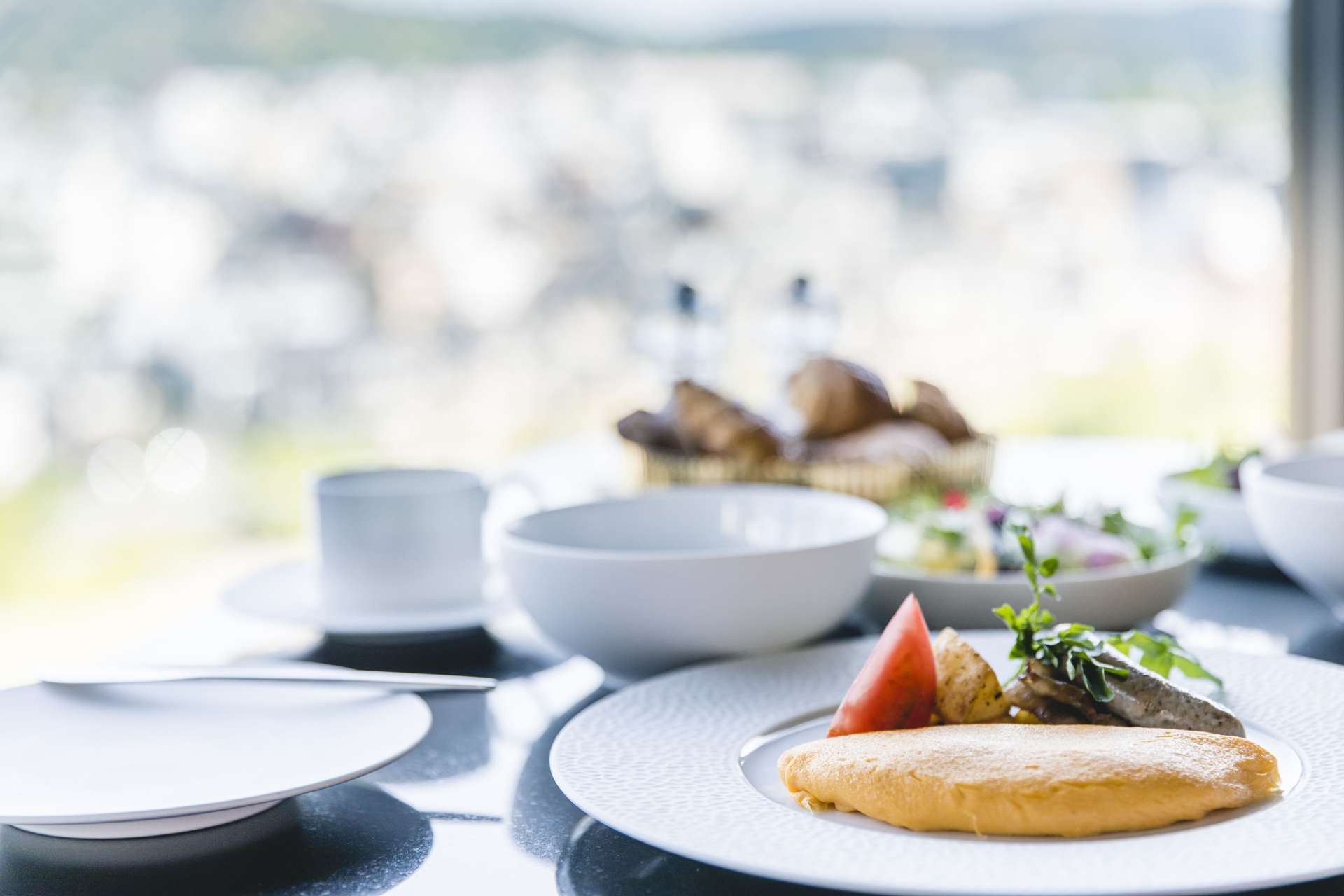 【Afternoon Tea Stay】Enjoy Afternoon Tea at our Salon De Thé FAUCHON (Includes Breakfast)