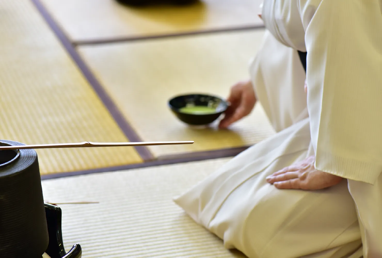 美しい所作と立ち居振る舞い